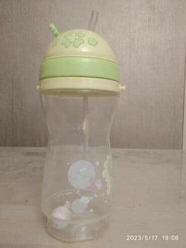 Körpələrin su içmək qabı