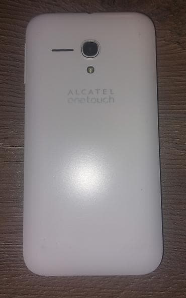 iphone 4 s: Məhsul: Apple iPhone (ağ rəng) Xüsusiyyətlər: - Yaddaş: 64 GB (korpus — 4