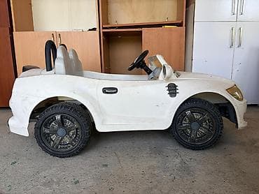 Uşaq üçün Elektrikli Maşın (BMW Stilində) – 2 Nəfərlik Qiymət: 100 AZN at lalafo.az Uşaq üçün Elektrikli Maşın (BMW Stilində) – 2 Nəfərlik Qiymət: 100 AZN
