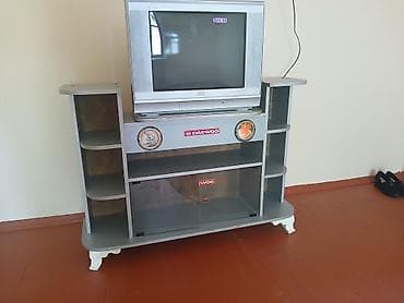 şfaner ucuz: İşlənmiş, Düz TV altlığı, Polkalı, Şüşəli — 3