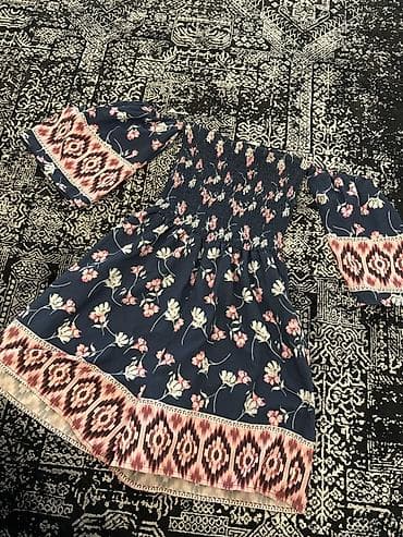 Qadin paltarı – Cix brendi - Model: off-shoulder (çiyin açıq) dizayn — 2