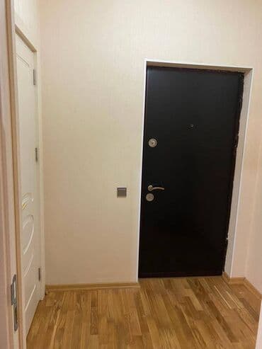 ilkin ödənişi 10000 olan evlər: 1 otaqlı, Yeni tikili, 35 kv. m — 11