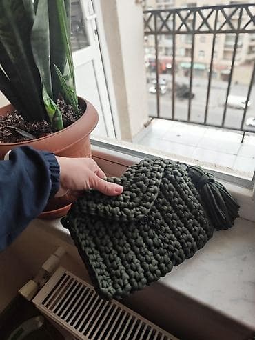 Çantalar: Əl çantası — 1