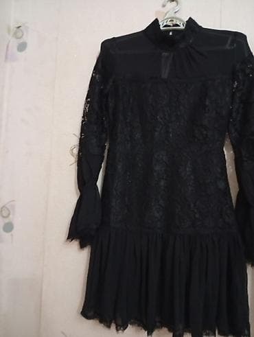 uzun corab: Qara krujeva detallı qadın paltarı TÜRKAN modadan alınıb.2 dəfə — 1