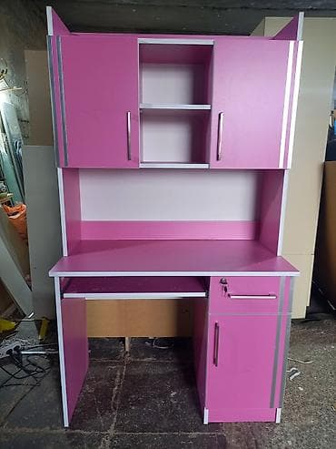 Düz masa, Polkalı, Siyirməli, Sadə laminat