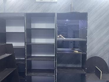 Biznes üçün avadanlıq: 24/7 Market – ilboyu açıq mağaza xidməti - Girişdə “24/7 365” işarəsi — 7