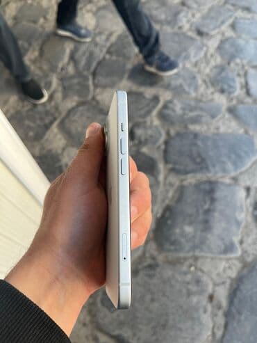iphone 17 pro max qiymeti 256gb: IPhone 15, Ağ, Simsiz şarj — 2