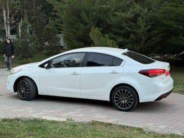 kia caren 2012: Kia Cerato: 1.6 l | 2017 il Sedan — 6