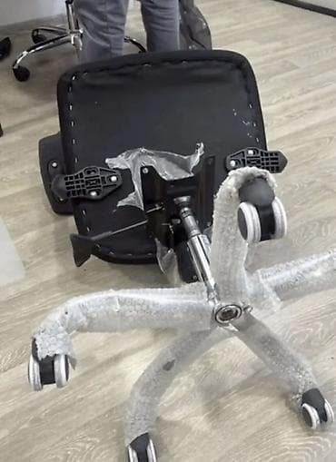 Təkərli, Süni dəri