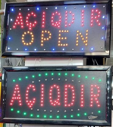 Рекламные щиты: LED “AÇIQDIR/OPEN” işıq lövhəsi - İki variant: “AÇIQDIR OPEN” (iki — 1