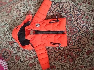 Uşaq üçün qışlıq şişmə gödəkçə - Rəng: parlaq narıncı - Material