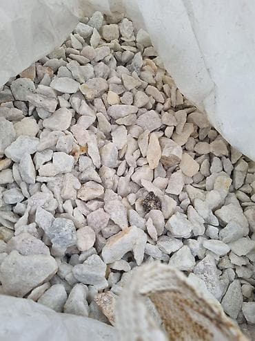 dekor sekiller: Dekorativ daş və çınqıl fraksiyaları Məhsul təsviri: - Rənglər — 6