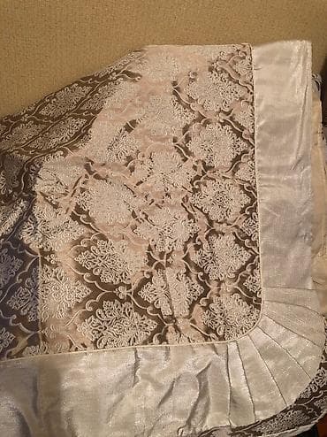 Şəkillər, tablolar: İki nəfərlik yataq örtüyü.250 aznə alınıb.Türkiyə istehsalıdır.Demək — 1