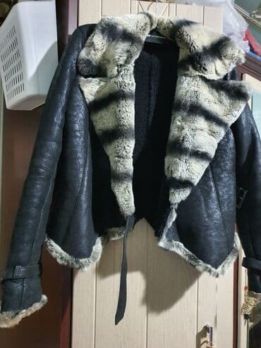 Volkswagen: Кожаная куртка, Emporio Armani, L — 4