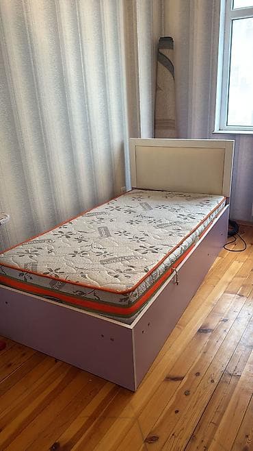 Mebel: İşlənmiş, Təknəfərlik çarpayı, Matras ilə — 1