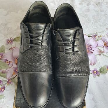 b class makasin: Klassik kişi ayaqqabisi Turkiye istehsalidi. Istifade edilmediyi üçün — 1