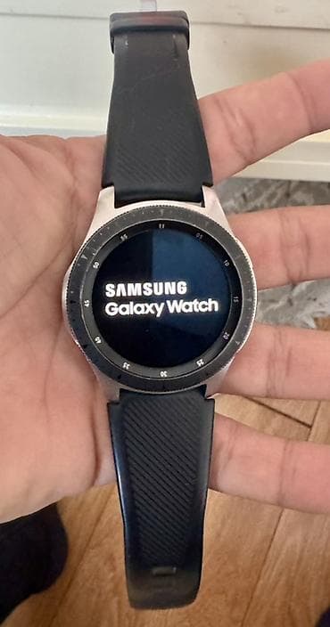Elektronika: Samsung Galaxy Watch (döner bezelli model) - Klassik dairəvi dizayn — 1