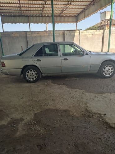 çeşqa maşın: Mercedes-Benz 190: 2.5 л | 1995 г. Седан — 1