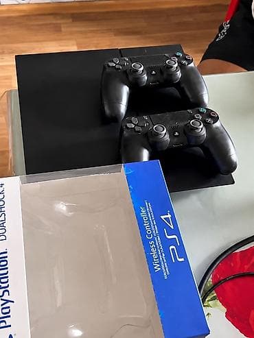 sony 600: PlayStation 4 (PS4) oyun sistemi paketi Xüsusiyyətlər və tərkib: - — 2