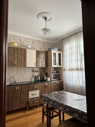 4 cü mikrorayon baki: Поселок Сураханы 4 комнаты, 100 м², Нет кредита, Средний ремонт — 10