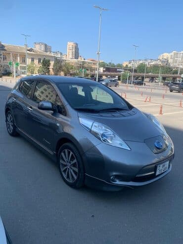 faizsiz kreditlə maşın: Nissan Leaf0.001 L 2013 il 88 000 km Ela veziyyetde V otlichnom — 10