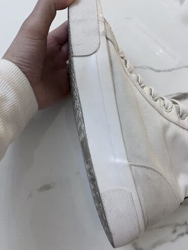 nike qaçış üçün qadın krossovkaları: Zara, Ölçü: 37, rəng - Bej, İşlənmiş — 3