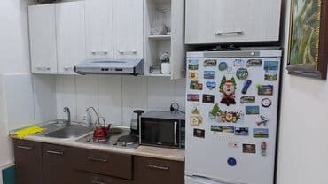 офис: Sahil metrosunun yaxınlığında yerləşən ümumi sahəsi 40kv,m olan,4 — 4