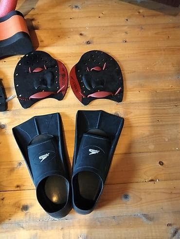 Speedo üzgüçülük dəsti - Qısa üzgüçülük ləpələri (short fins): Speedo