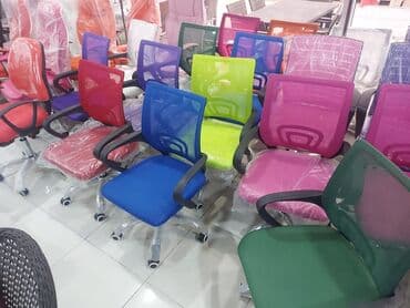 компьютерные кресла: Новый, С колесиками, Рукояти не регулируются, Ткань — 15