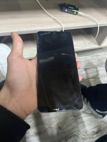 redmi qulaqliq: Redmi Note 13 Pro, 256 GB, rəng - Qara, Qırıq — 3