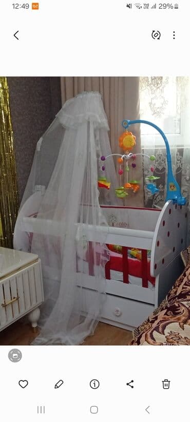 кровать с базой: Perdesi de verilir ama oyuncaqlar yoxdu içinin döşükçeleri de — 1