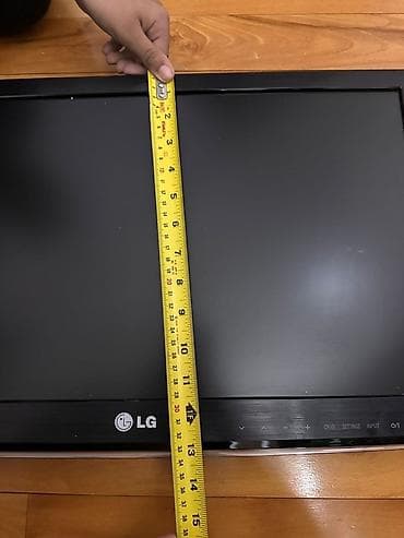 manitor: LG 22LS350T LED TV/monitor - Ekran ölçüsü: 22 düym (təqr. 48 sm en, 27 — 3