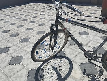 velosiped kameri: Şəhər tipi velosiped - Geniş, yüksək qaldırılmış sükan – şəhər içi — 2