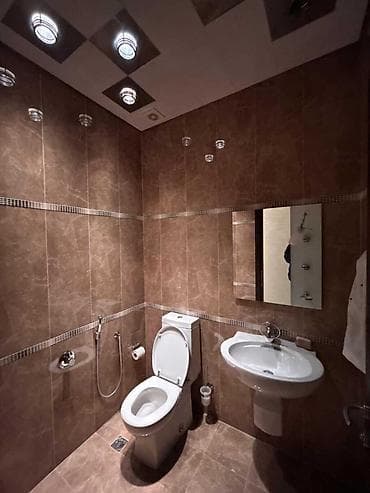 studio menziller: İcarəyə verilir 3 otaqlı yeni tikili 179 m², Nizami m. Kateqoriya — 10