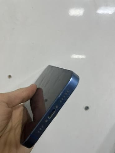 iphon: IPhone 13, Mavi, Face ID — 1