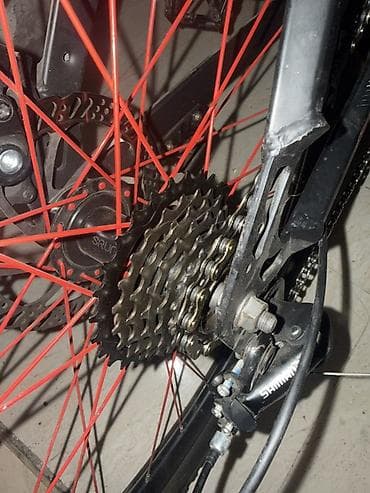 Velosiped BMX ideal vəziyyətdə satılır. Çox az istifadə olunub. Təcili — 8