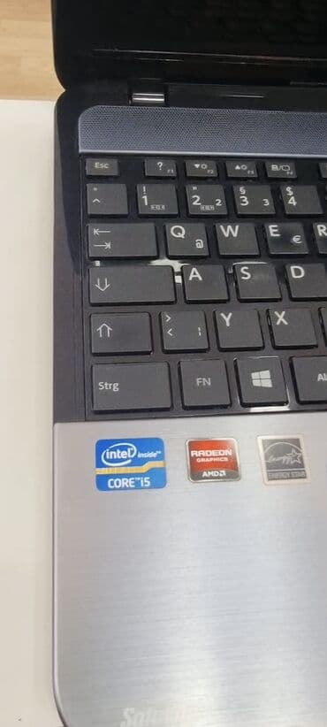 china aid notebook: Б/у Toshiba, 15.6 ", Intel Core i3, 256 ГБ — 1