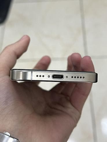 iphone se telefon: IPhone 15 Pro, 128 GB, Natural Titanium, Face ID — 6