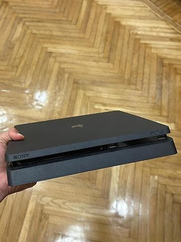 playsta: Xüsusiyyətlər: - Rəng: Qara, mat korpus - Model: PS4 Slim - Ön panel — 2