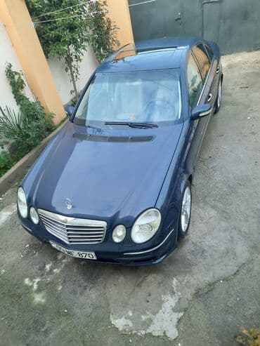 kia masin: Mercedes-Benz E-Class: 2.7 l | 2002 il Sedan — 5
