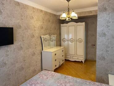 bakida tecili satilan 1 otaqli menziller: 3 otaqlı, Yeni tikili, 128 kv. m — 7