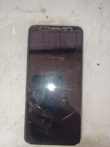 2 ci el noutbuklar: Bir paket olaraq 4 ədəd smartfon. Model və brendlər (şəkillərdə — 6