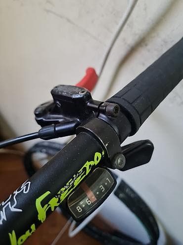 velosiped xırdalan: İşlənmiş Şəhər velosipedi Cannondale, 28", sürətlərin sayı: 24, Ünvandan götürmə — 4