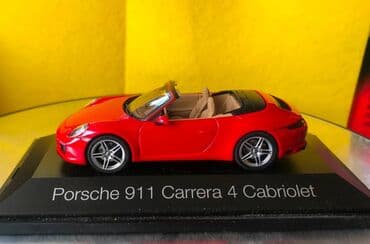 metbex tavan modelleri: Kolleksiya ücün avtomobil modeli Porsche 911 991 Carrera 4 cabriolet — 19