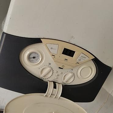 Kombi Ariston İtalya istehsalı 24 kw 2 esenjor zemanetle