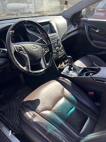mersedes 4 goz: Hyundai Grandeur: 2.4 л | 2014 г. Седан — 7