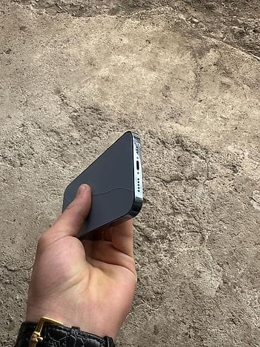 en ucuz apple macbook: IPhone 13 Pro, Mavi, Qırıq — 3