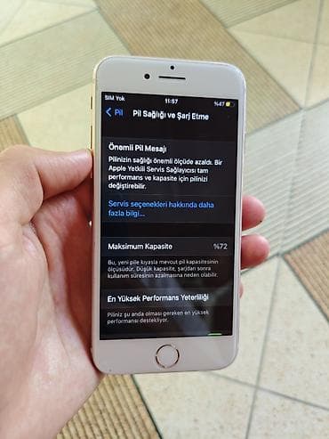 iphone 8s qiymeti: IPhone 8, Qızılı, Barmaq izi — 3