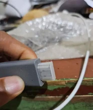 Mini HDMI üçün qoruyucu qapaqlar – şəffaf silikon Məhsul təsviri: - — 2
