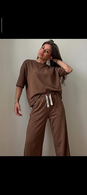 Qadınlar üçün iki hissəli dəst – MaxMara loqolu - Üst: qolu dirsəyə